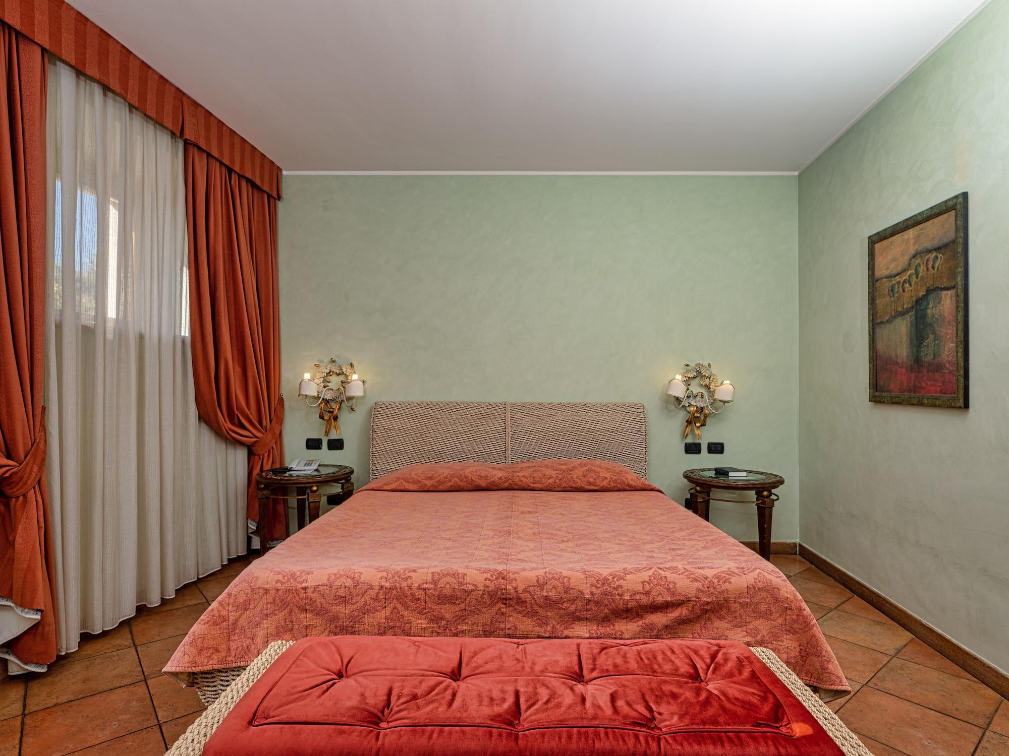 Active Paradiso & Golf Hotel 4*